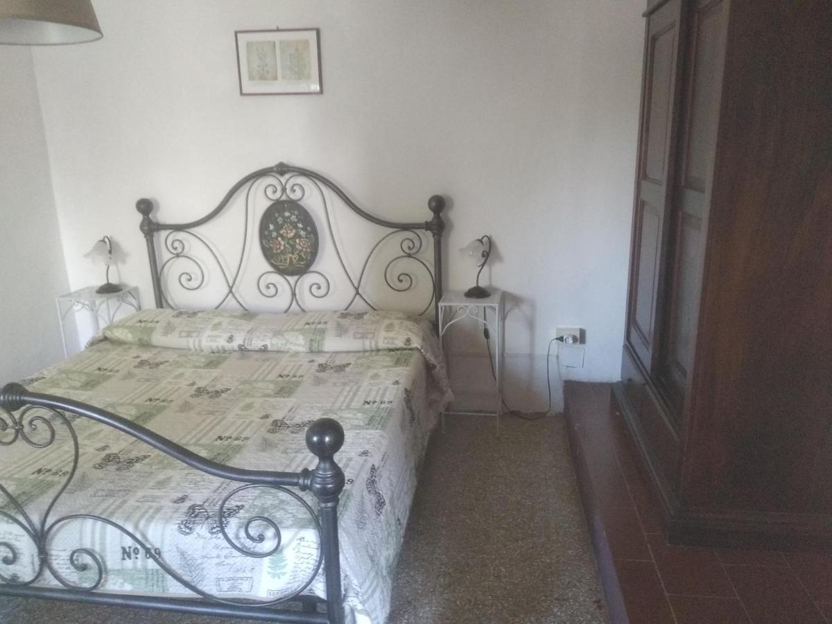 Agriturismo Santa Croce ซานจีมิญญาโน ภายนอก รูปภาพ