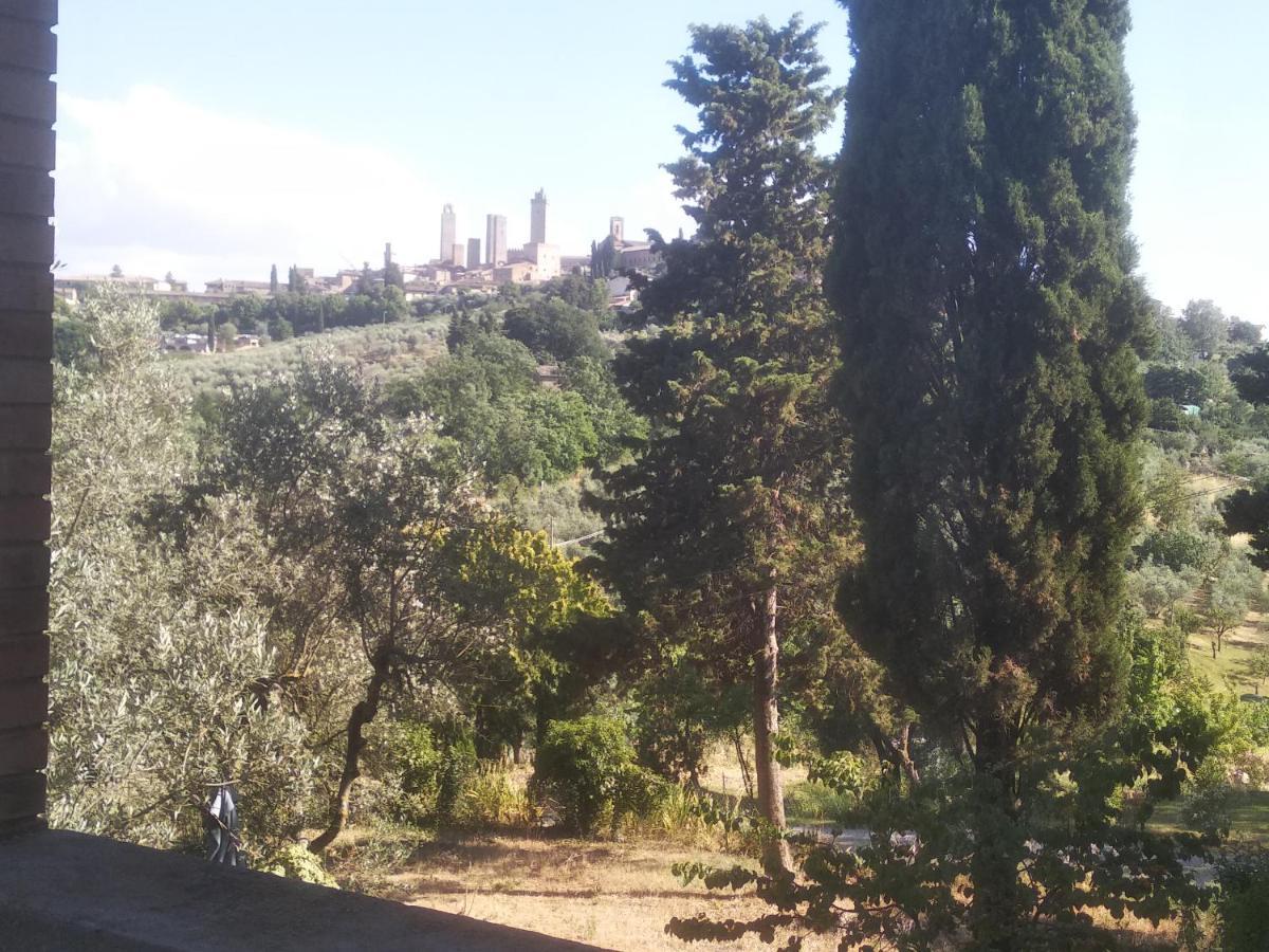 Agriturismo Santa Croce ซานจีมิญญาโน ภายนอก รูปภาพ