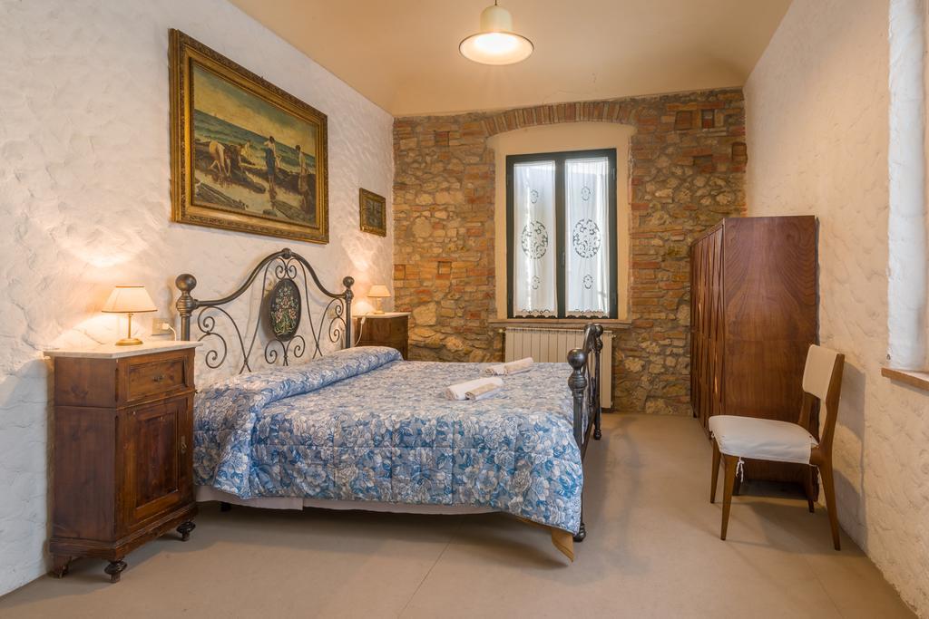 Agriturismo Santa Croce ซานจีมิญญาโน ห้อง รูปภาพ